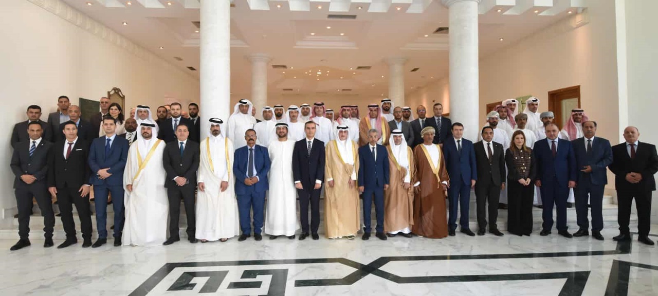 المشاركون في المؤتمر
