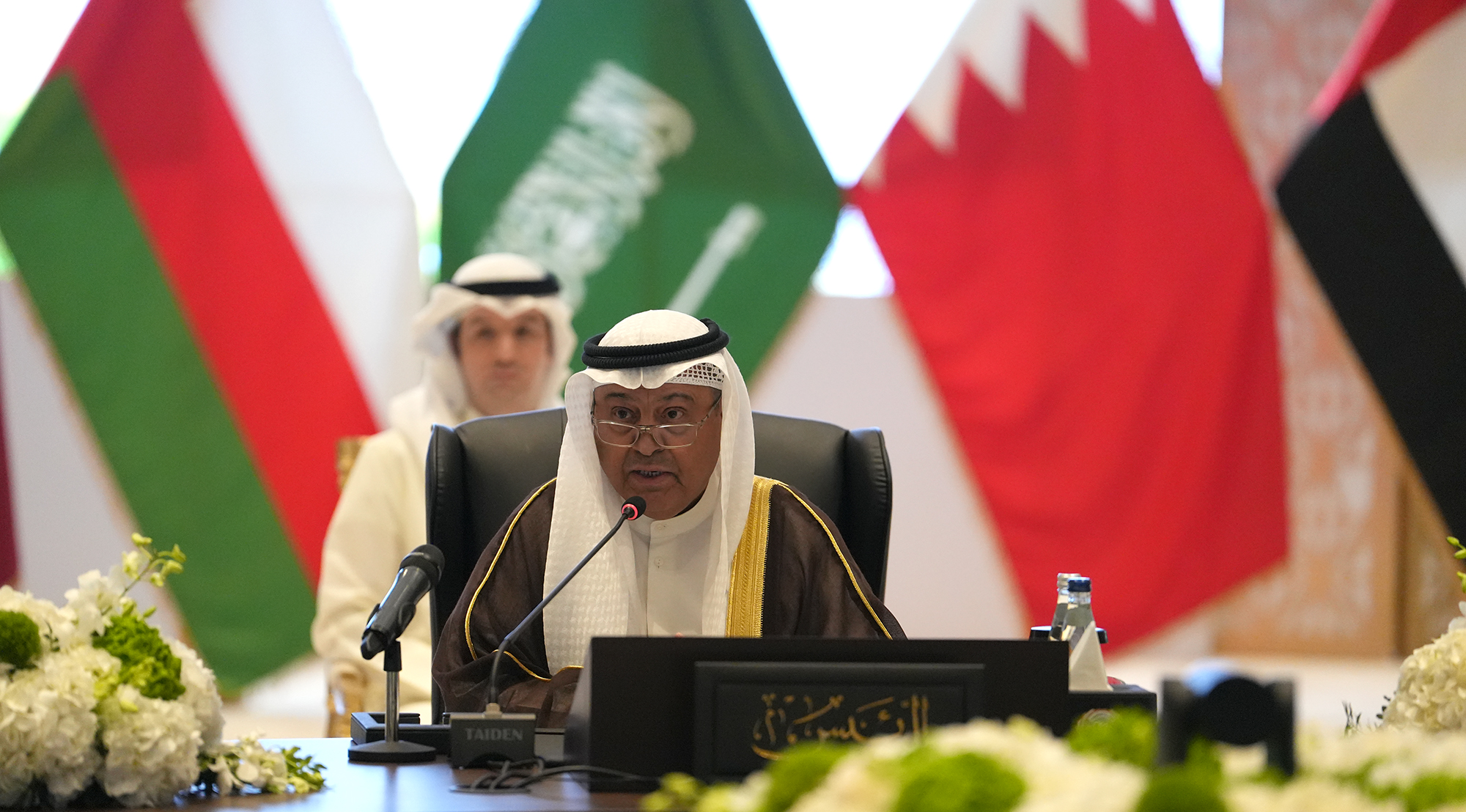 وزير النفط الكويتي رئيس المجلس الأعلى للبيئة الدكتور طارق الرومي