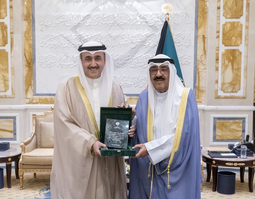 His Highness the Amir receives the President of the State Audit Bureau (SAB)