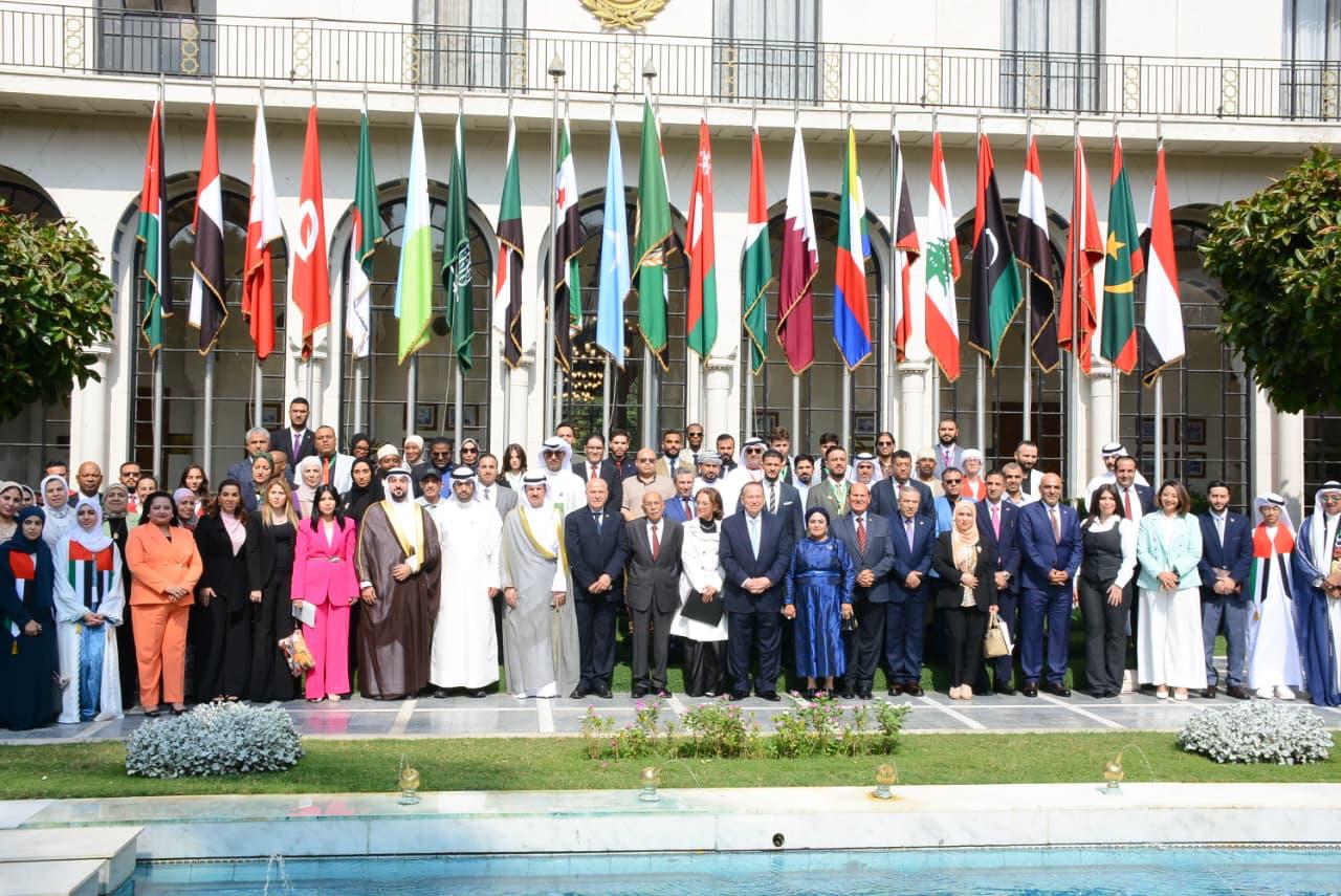 ممثلي مؤسسات المجتمع المدني الكويتية