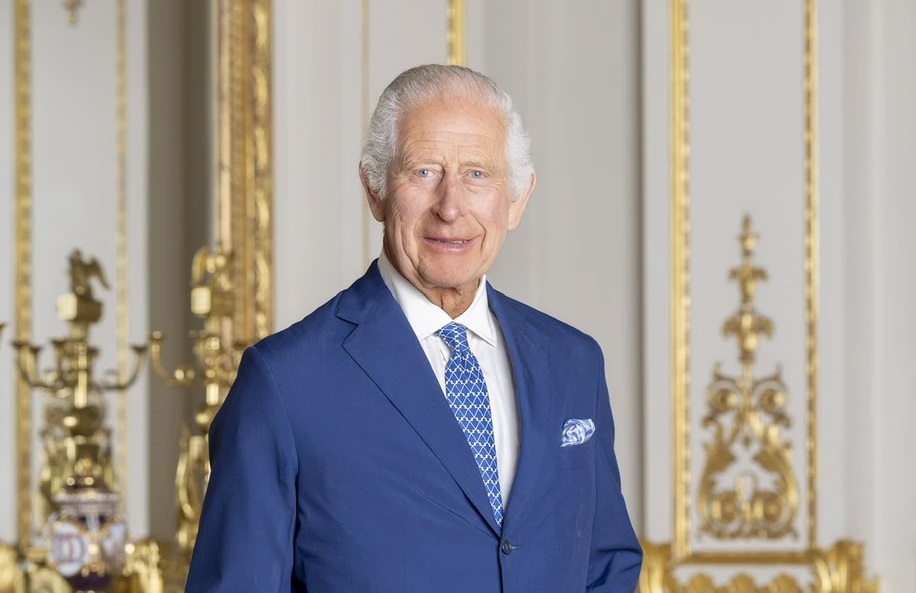 الملك تشارلز الثالث ملك المملكة المتحدة لبريطانيا العظمى وايرلندا الشمالية