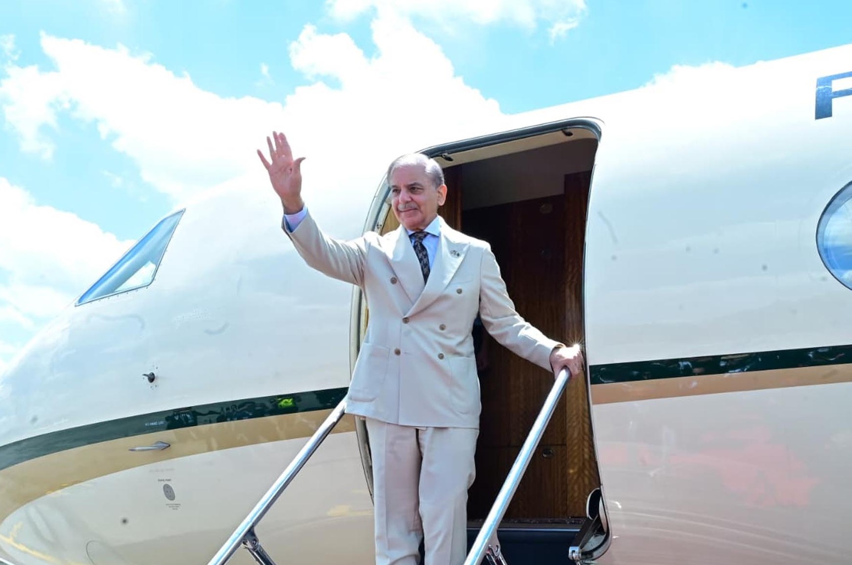 Pakistani PM concludes 3 day official visit to Malaysia