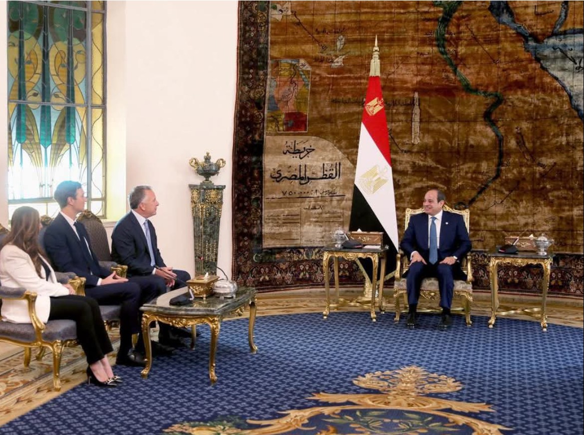 جانب من لقاء الرئيس السيسي بالمبعوث الأمريكي الخاص للشرق الأوسط ستيفن ويتكوف وكبير مستشاري الرئيس الامريكي جاريد كوشنير