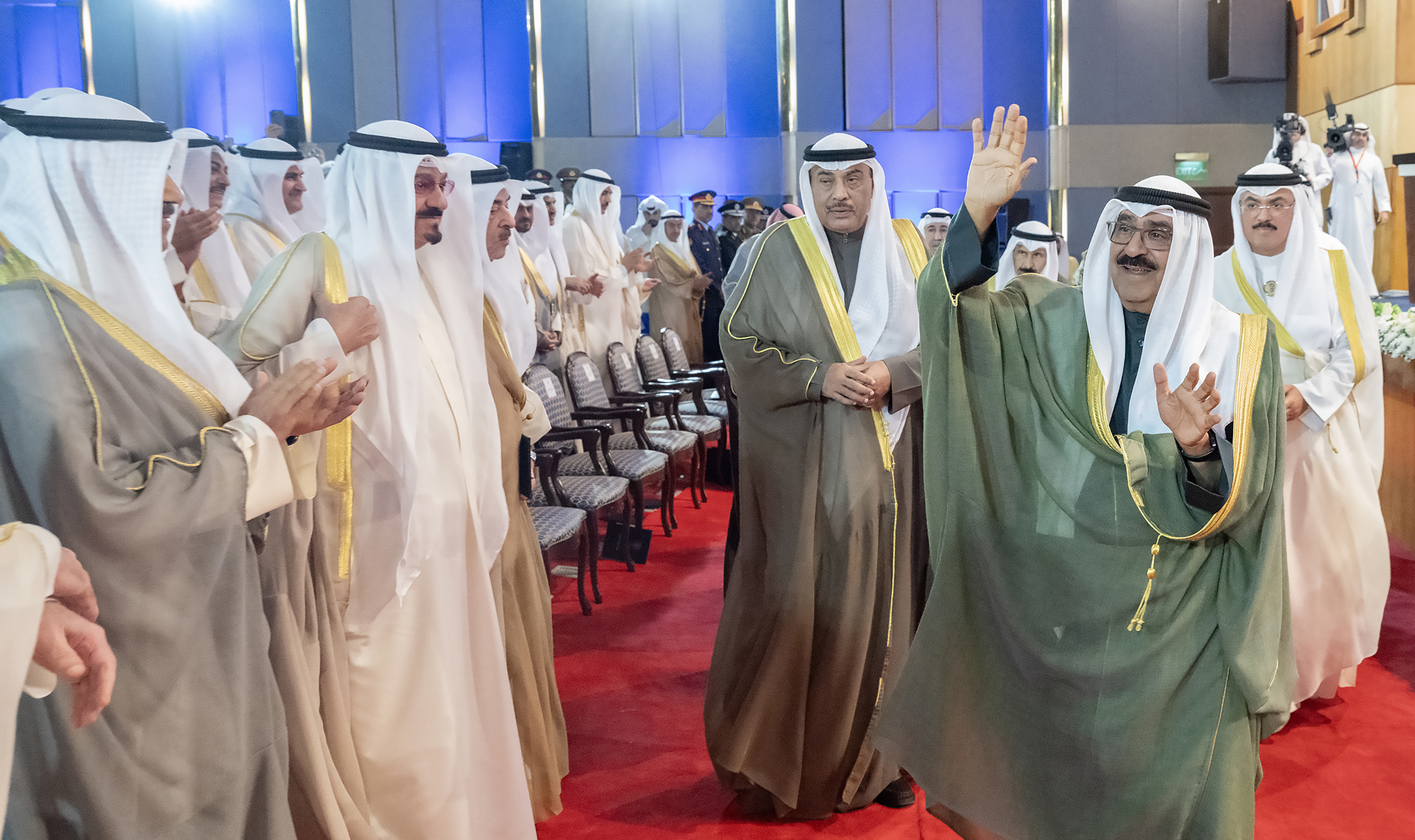 حضرة صاحب السمو أمير البلاد الشيخ مشعل الأحمد الجابر الصباح يشمل برعايته وحضوره تكريم كوكبة من المعلمين والمدارس المتميزة بمناسبة اليوم العالمي للمعلم