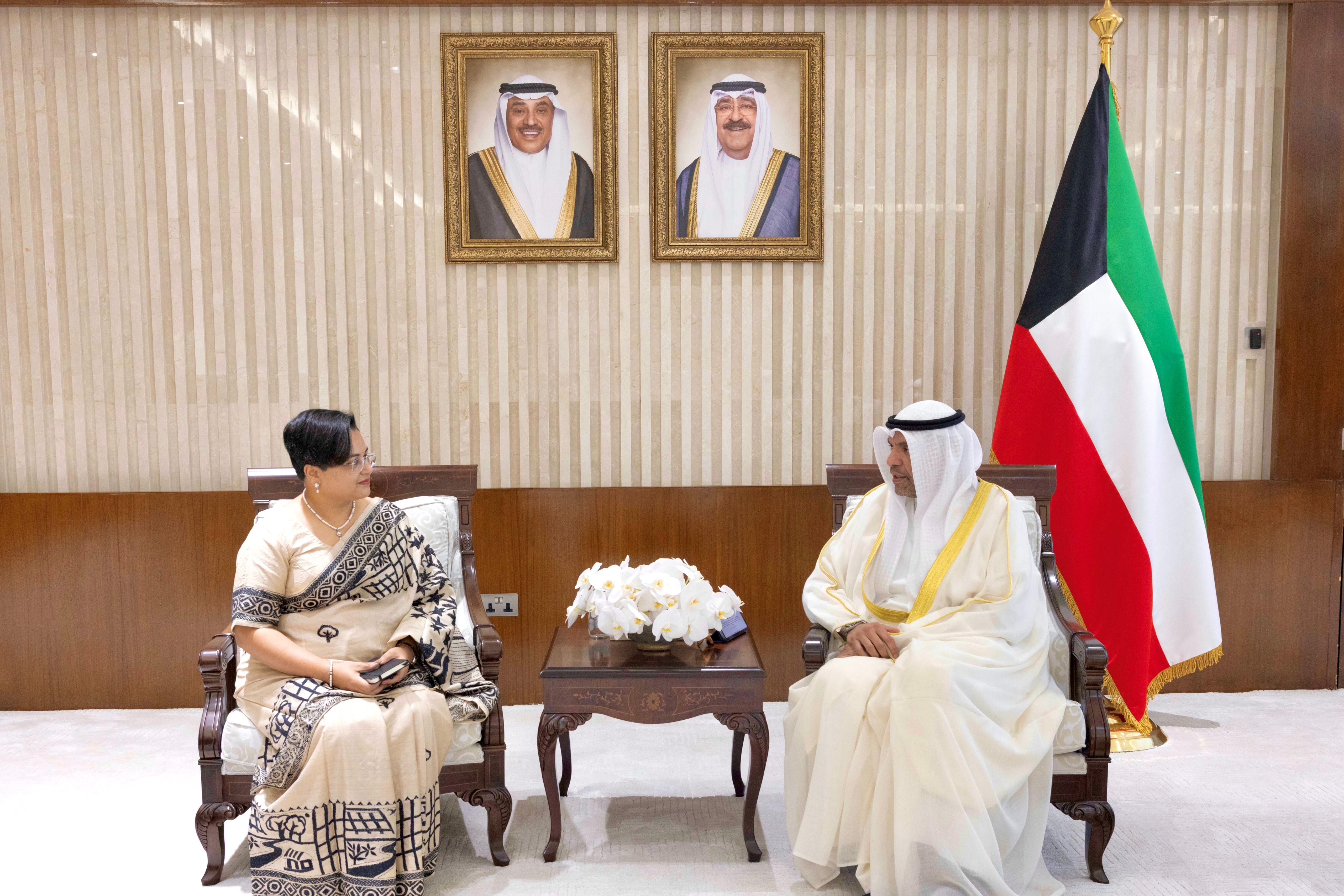 Minister of Foreign Affairs receives copy of credentials of Indian Ambassador