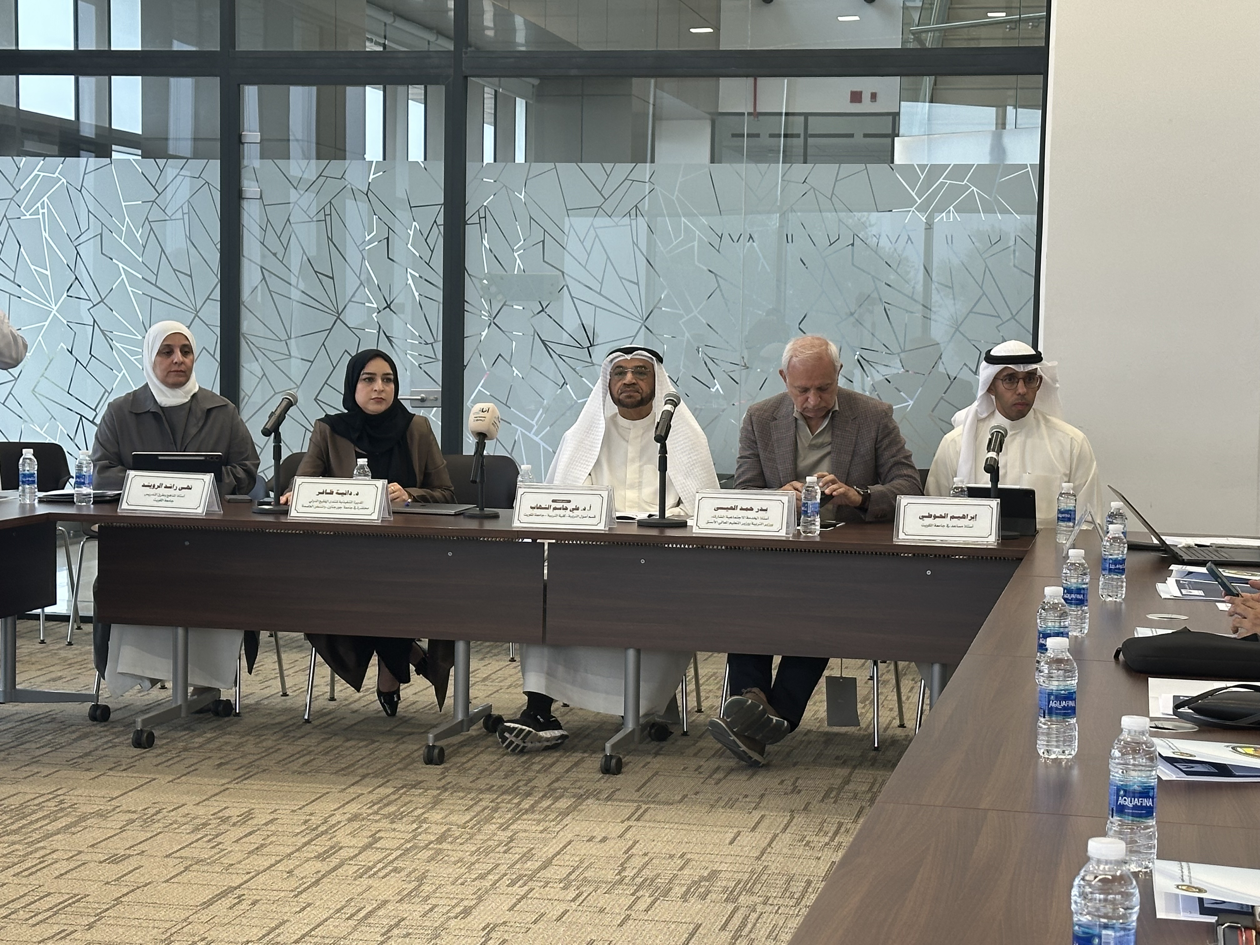 مركز دراسات الخليج والجزيرة العربية بجامعة الكويت ينظم ملتقىً علمياً يحمل شعار (إعادة تصور التعليم في دول الخليج) بالتعاون مع منتدى الخليج الدولي