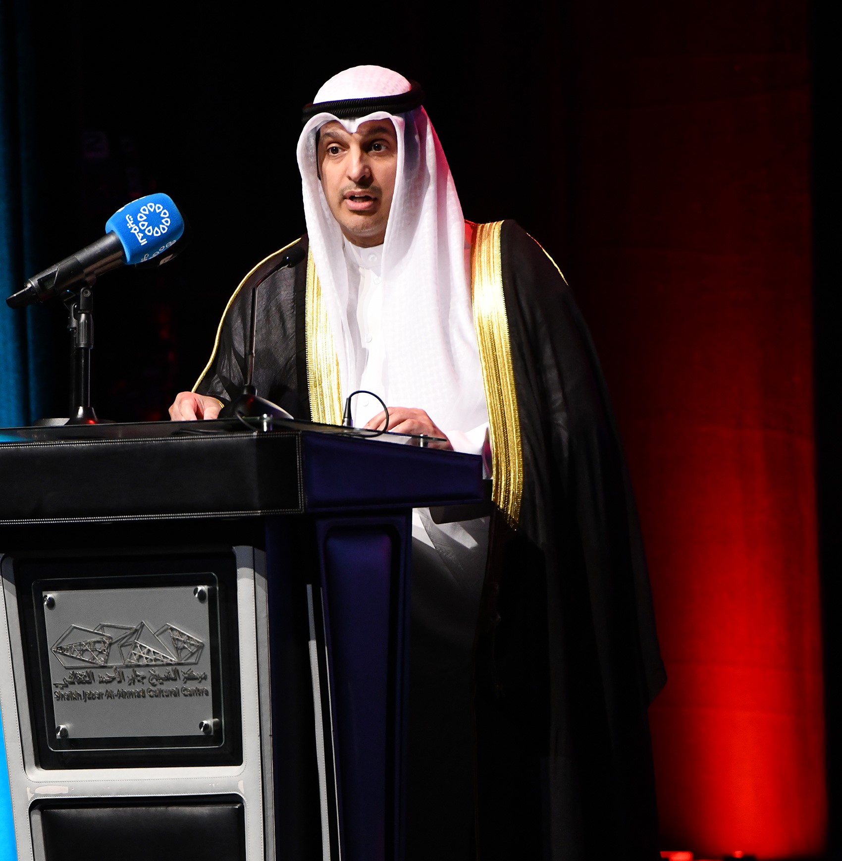 وزير الإعلام والثقافة ووزير الدولة لشؤون الشباب عبدالرحمن المطيري