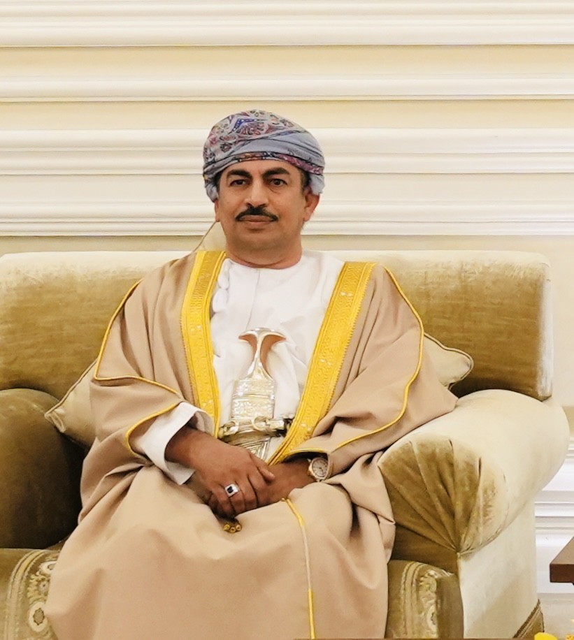 وزير الإعلام في سلطنة عمان الدكتور عبدالله الحراصي