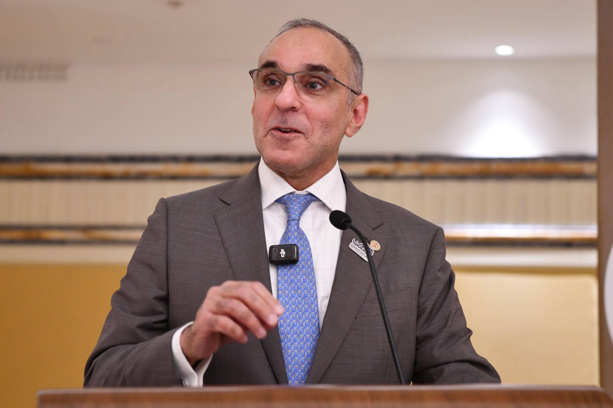 الدكتور محمد الجسار