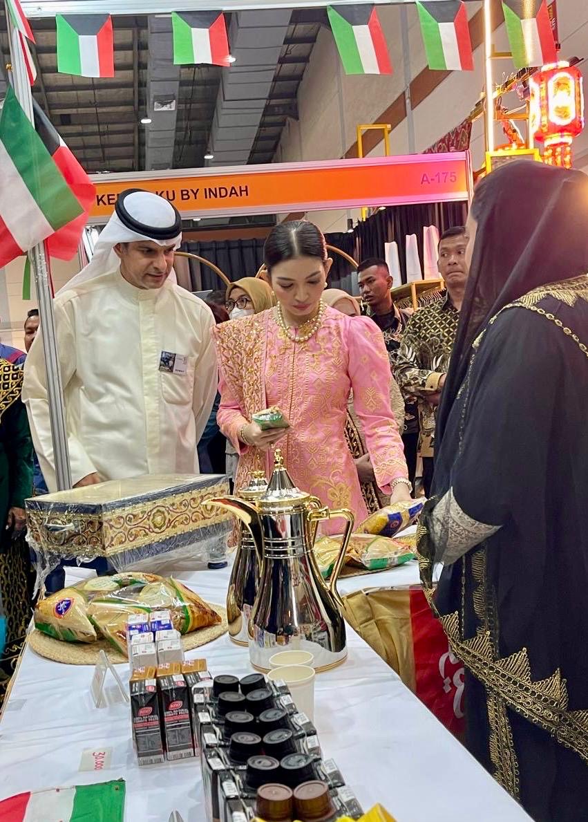 Le Koweït participe au 56e marché caritatif du Club international des femmes en Indonésie