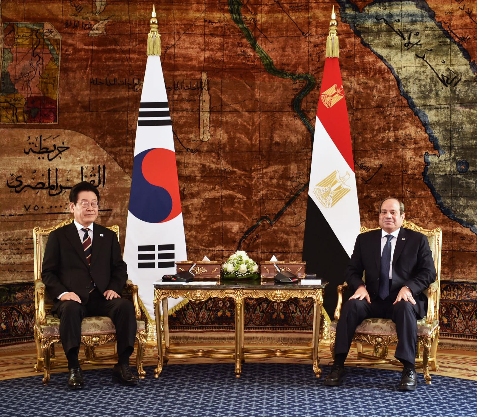 Egypt's President Abdelfattah Al-Sisi and his South Korean peer Lee Jae Myung