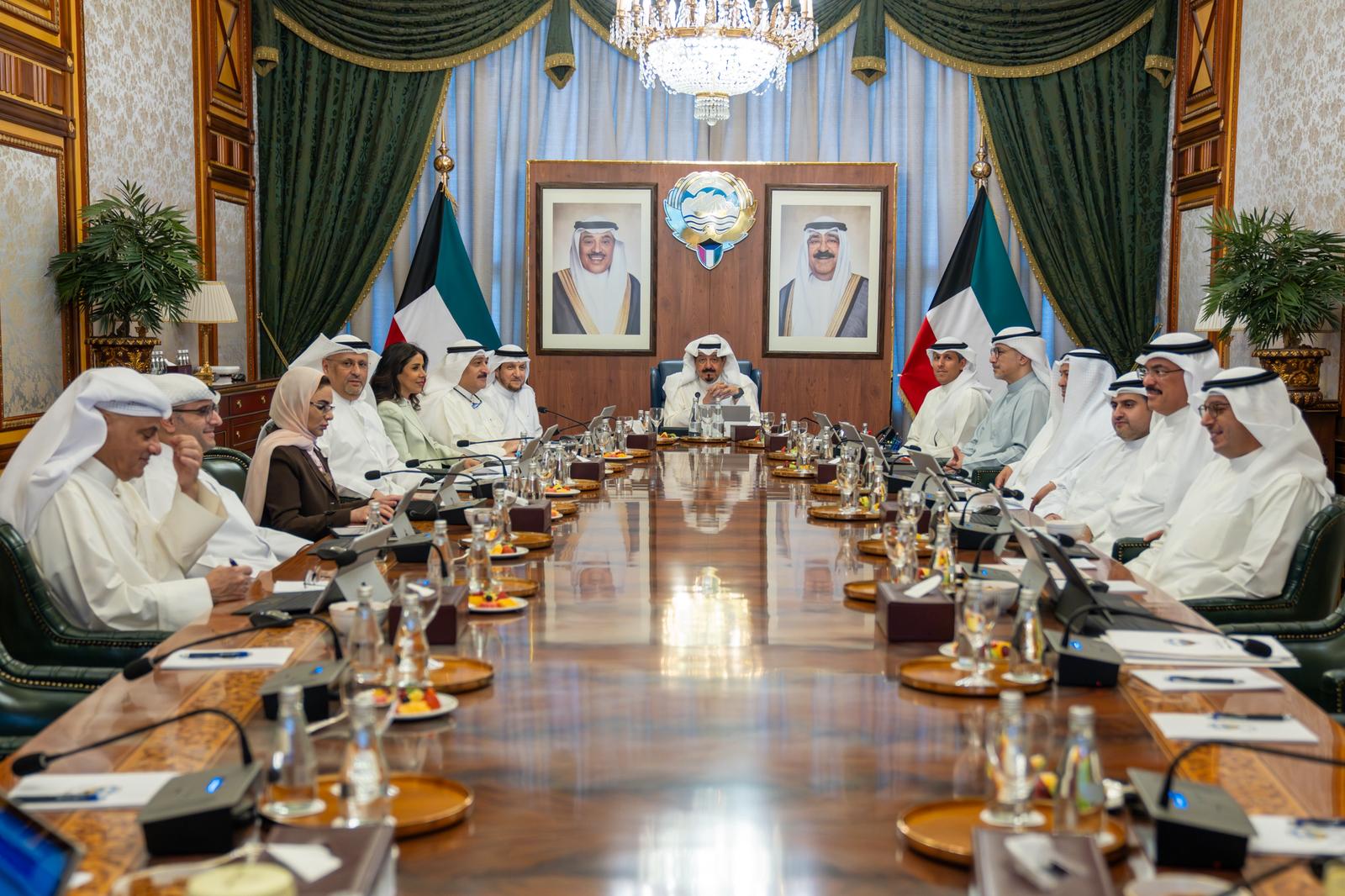 مجلس الوزراء الكويتي يعقد اجتماعه الأسبوعي برئاسة سمو الشيخ أحمد عبدالله الأحمد الصباح رئيس مجلس الوزراء