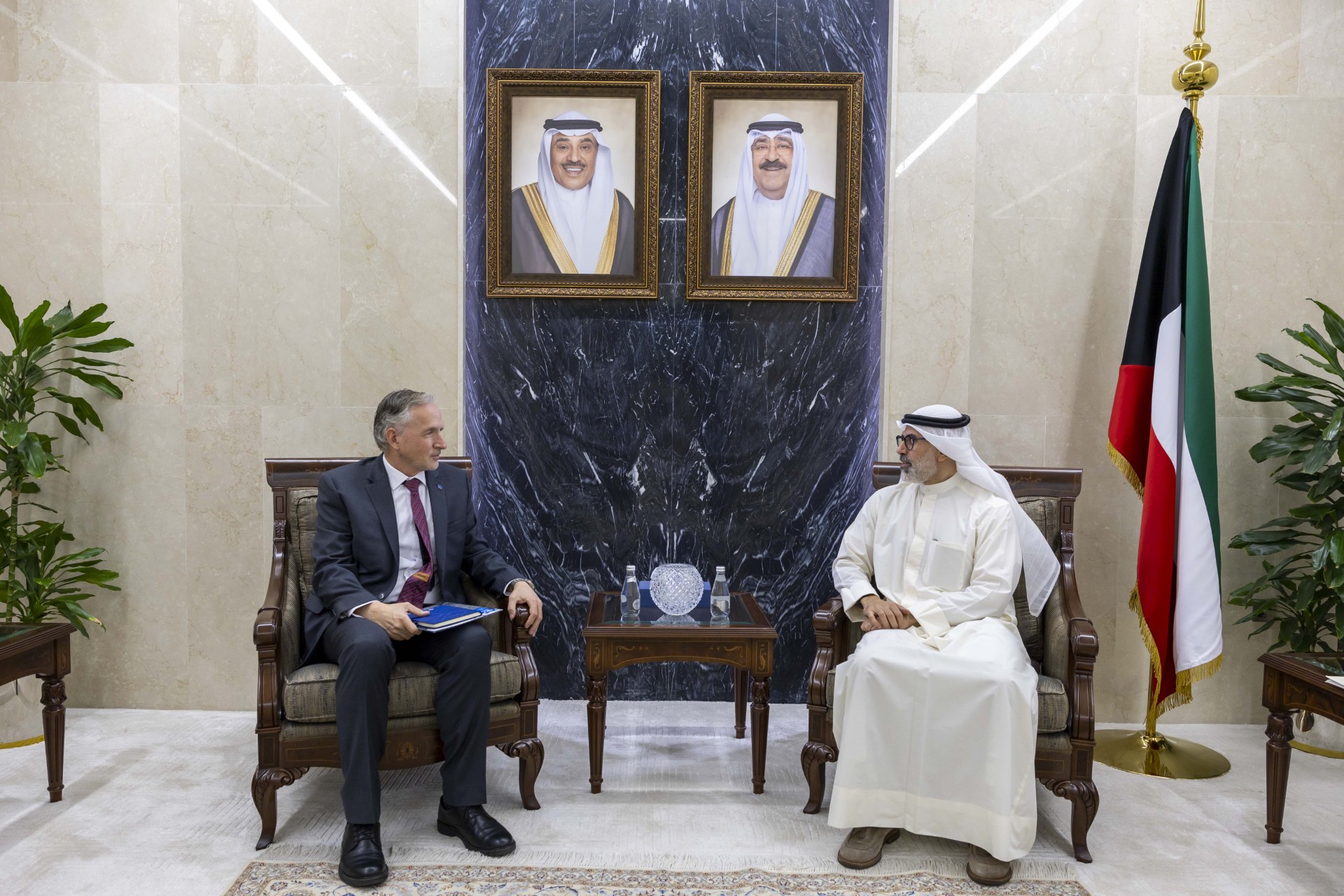 Deputy Foreign Minister receives outgoing WFP GCC Representative