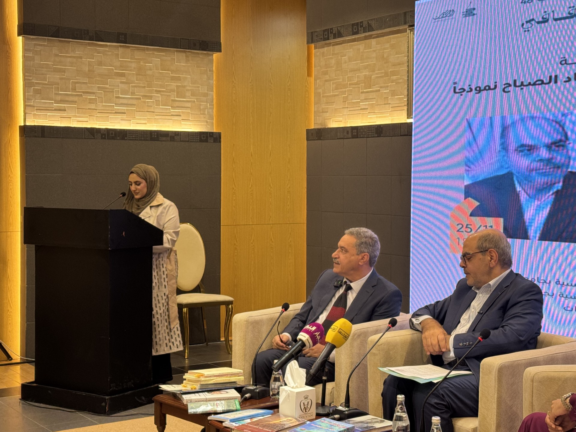 معرض الكويت الدولي الـ48 للكتاب ينظم حلقة نقاشية حول الترجمة الأدبية وأشعار الدكتورة سعاد الصباح