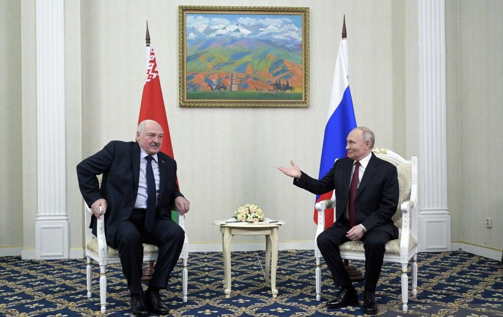 الرئيس الروسي فلاديمير بوتين ونظيره البيلاروسي ألكسندر لوكاشينكو