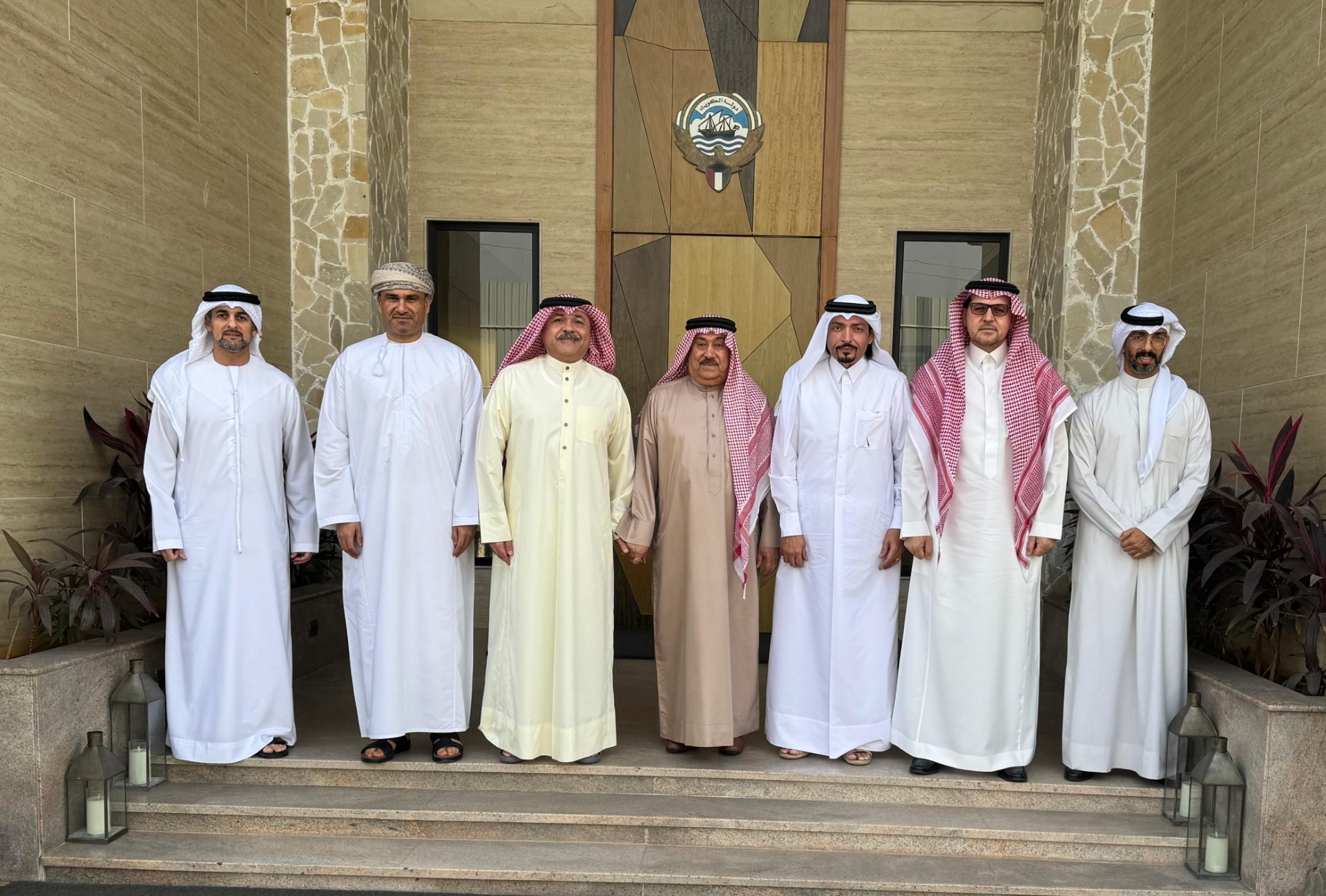 سفير دولة الكويت لدى الهند مشعل الشمالي مع سفراء دول مجلس التعاون الخليجي في نيودلهي