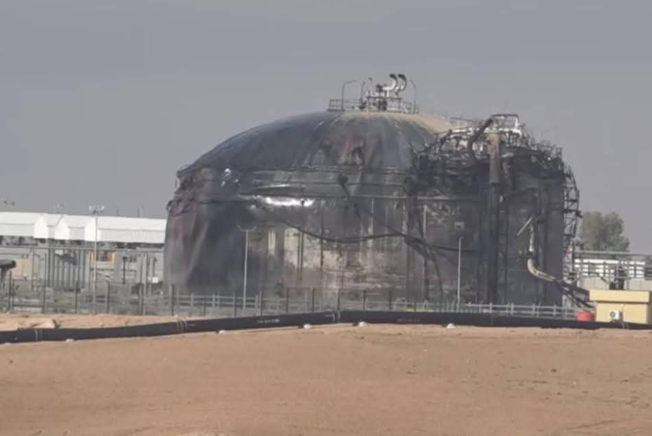 اثار استهداف حقل كورمور الغازي