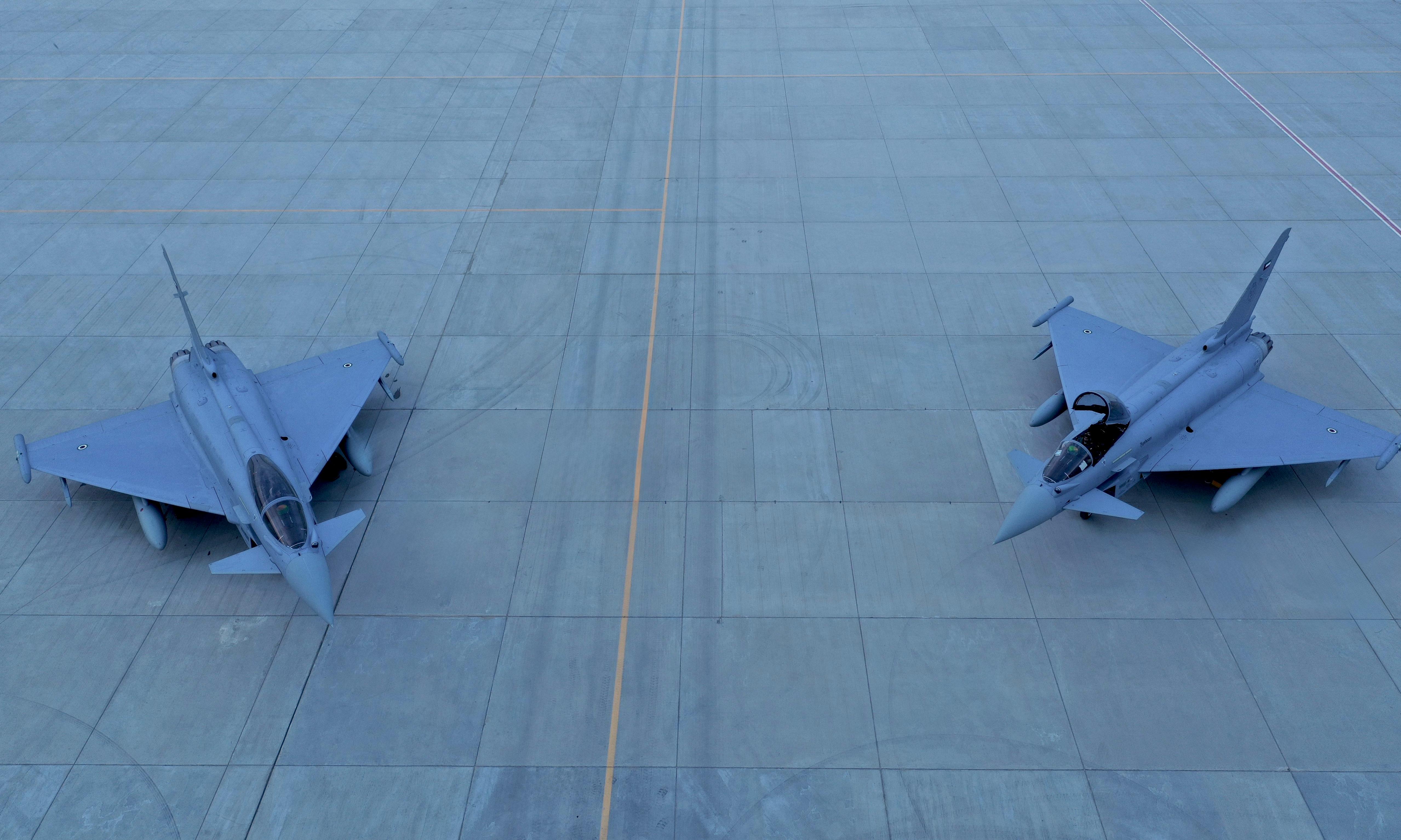 القوة الجوية الكويتية تستقبل الدفعة السابعة من طائرات (يوروفايتر)