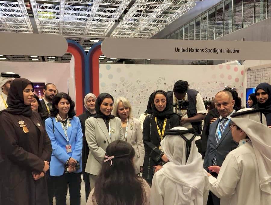 Kuwaiti Minister of Social Affairs, Family Affairs and Childhood Dr Amthal Al-Huwaila toure on the exhibition