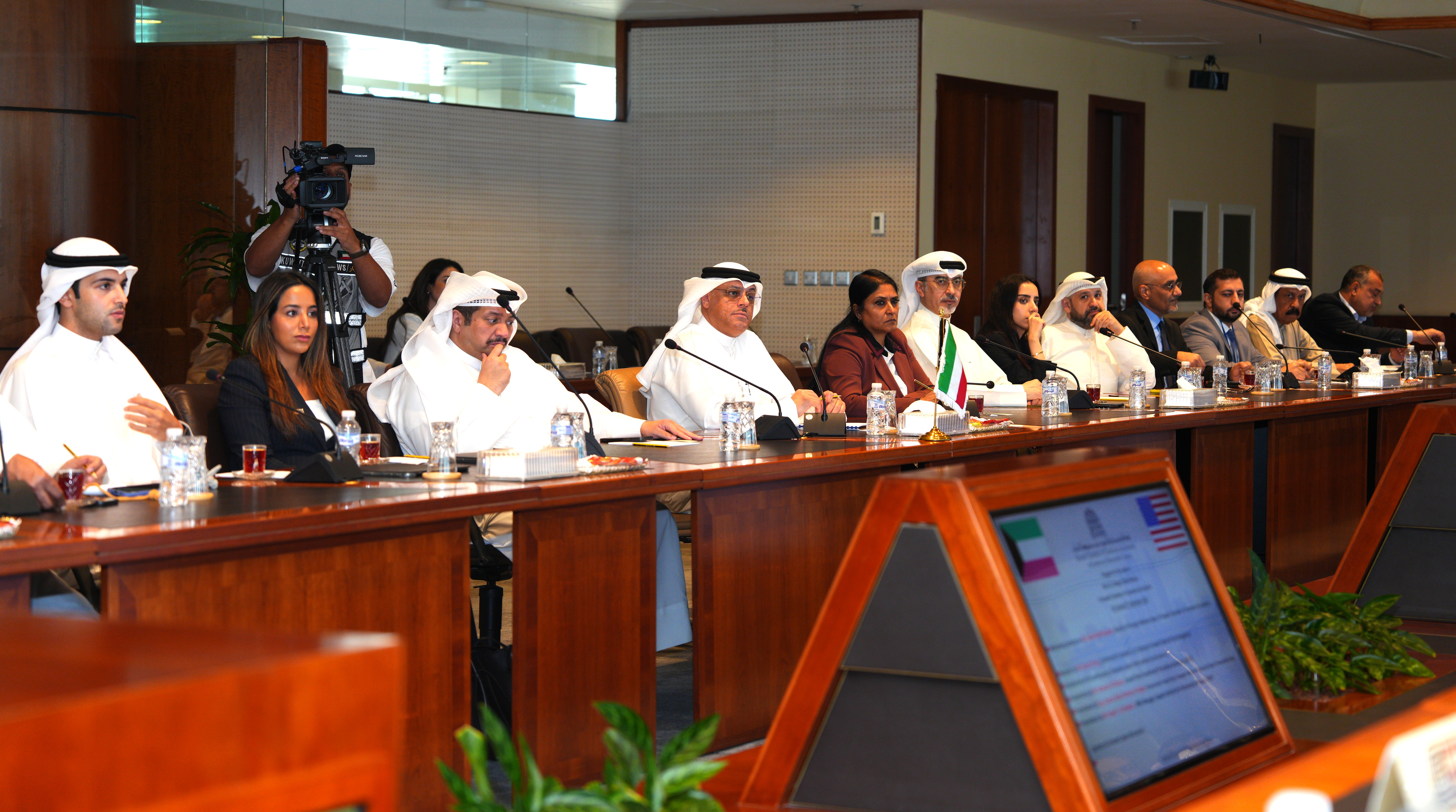 Kuwait Chamber of Commerce and Industry (KCCI) receives US commercial and economic delegation