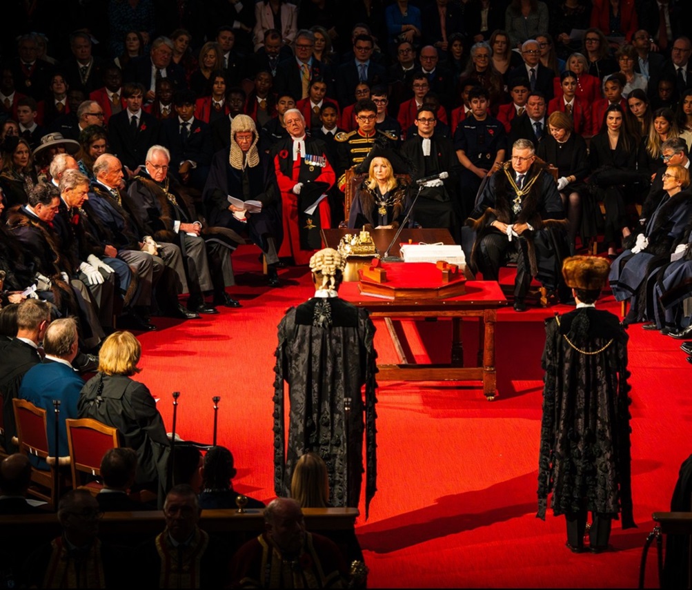 Dame Susan Langley takes office as first ever London Lady Mayor