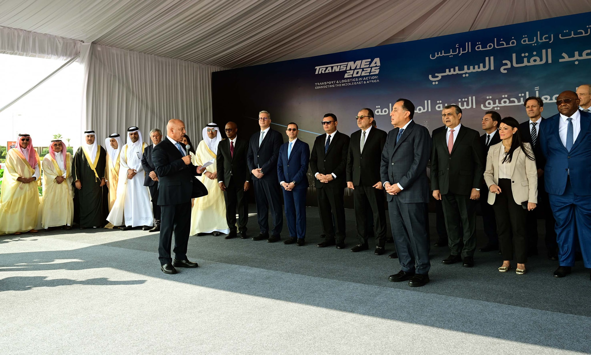 رئيس الوزراء المصري يفتتح فعاليات الدورة السادسة من المعرض والمؤتمر الدولي للنقل الذكي والصناعة