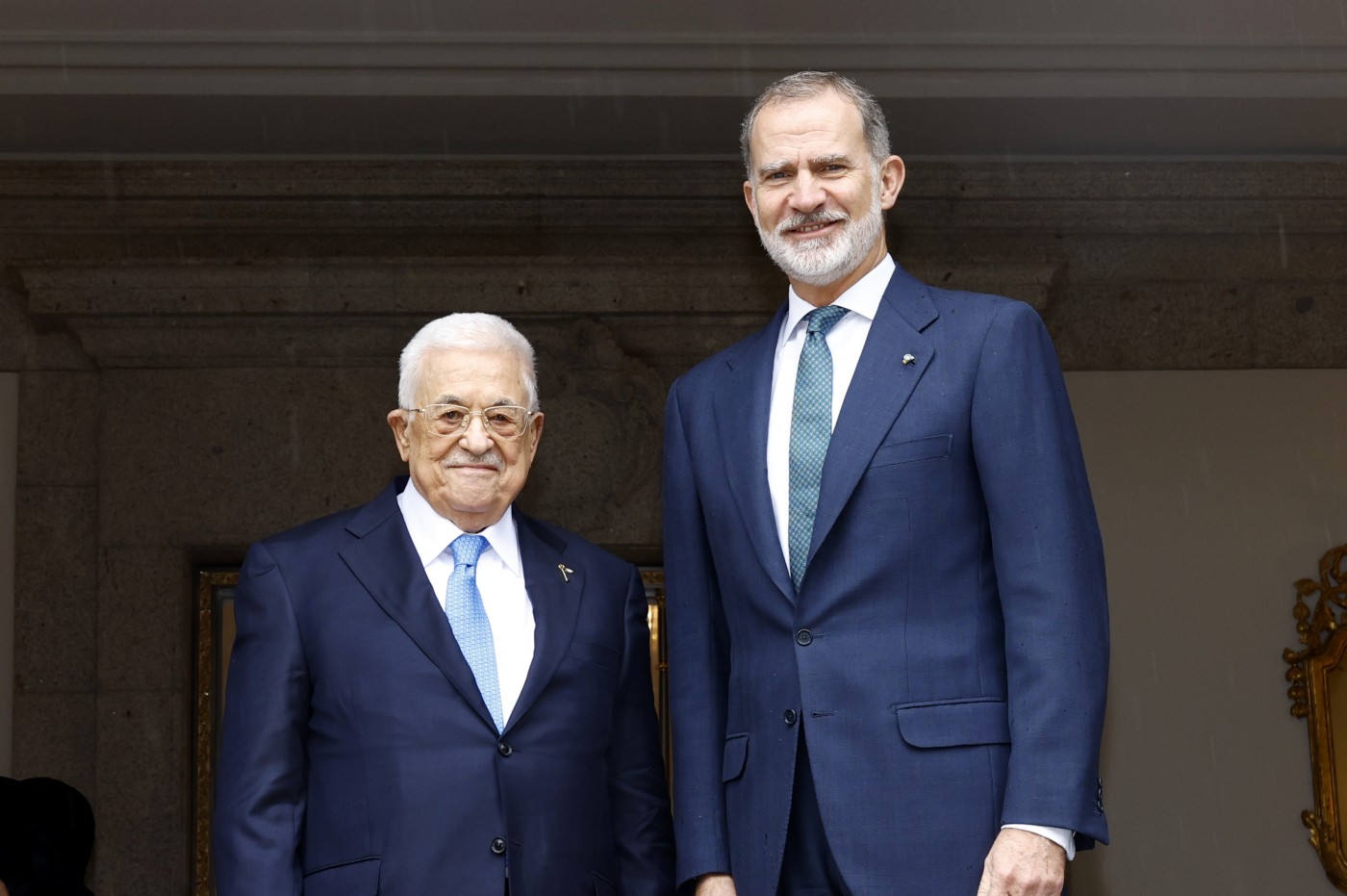 الملك الإسباني يستعرض مع الرئيس الفلسطيني آخر التطورات في المنطقة                                                                                                                                                                                         