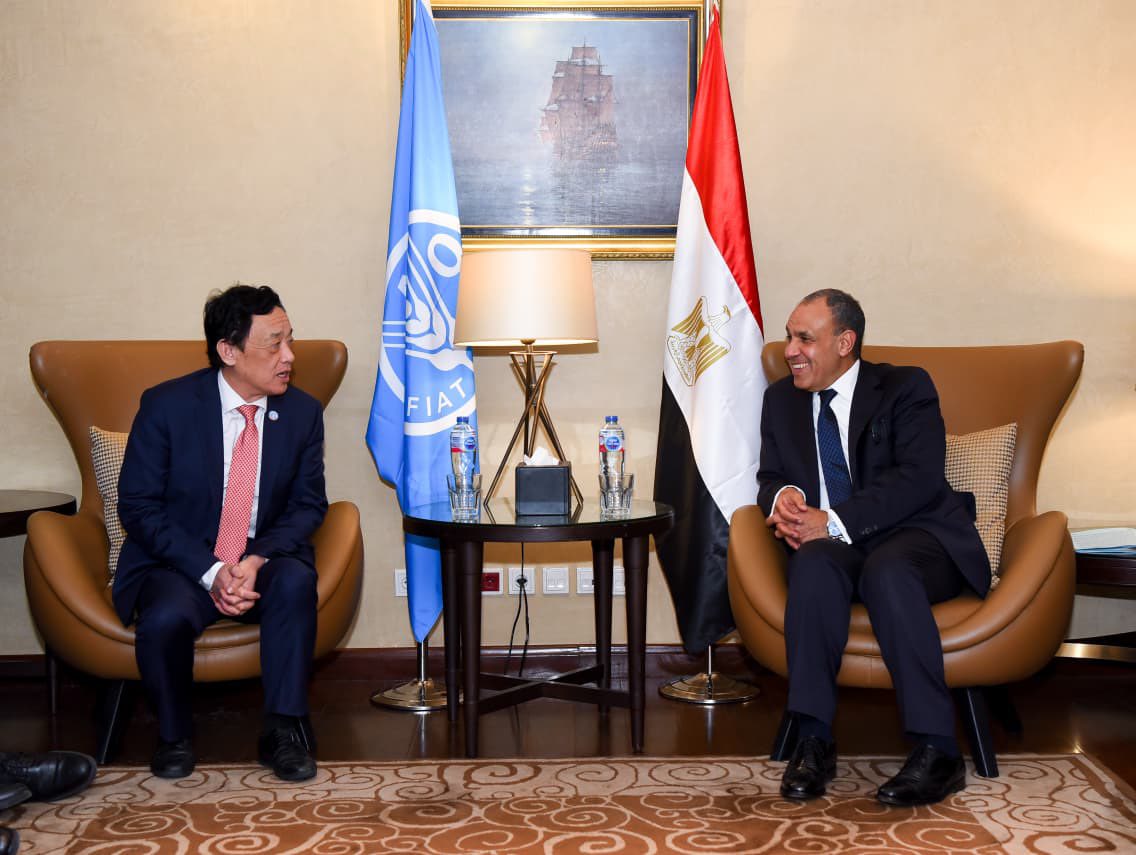وزير الخارجية المصري يلتقي مدير عام منظمة الفاو