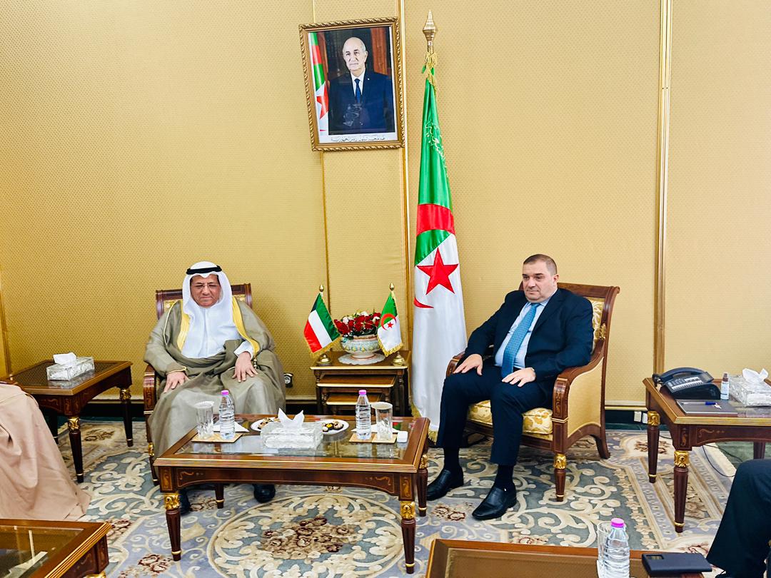 رئيس المجلس الأعلى للقضاء الكويتي يبحث مع وزير العدل الجزائري تعزيز التعاون بين البلدين                                                                                                                                                                   