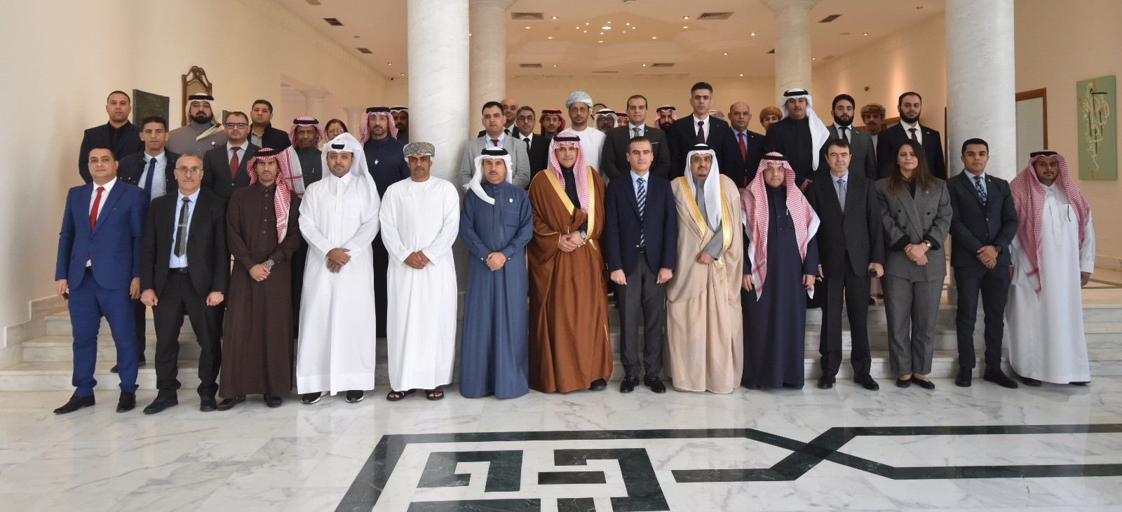 Le comité chargé de réviser la stratégie antiterroriste arabe se réunit à Tunis