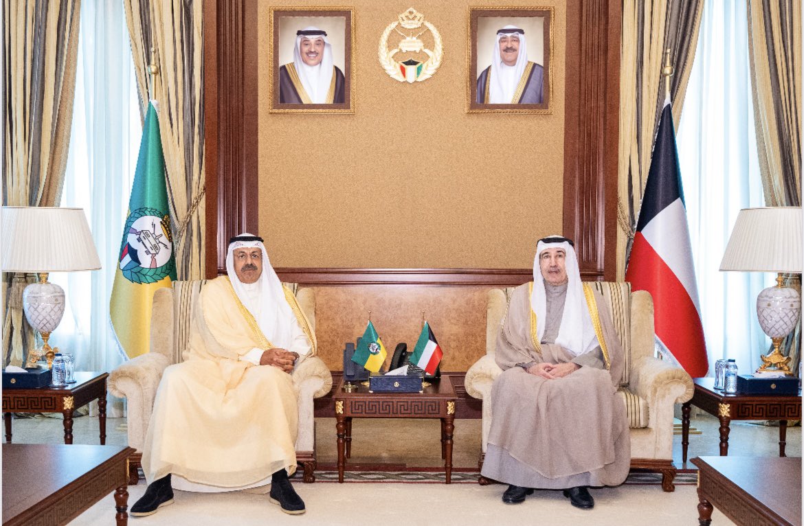 رئيس الحرس الوطني الشيخ مبارك حمود الجابر الصباح يستقبل سمو الشيخ أحمد نواف الأحمد الجابر الصباح