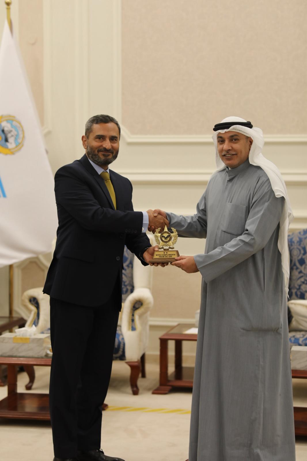 (رئيس الجمارك): حريصون على التعاون الدولي وتبادل المعلومات والخبرات للتصدي للمخدرات                                                                                                                                                                       