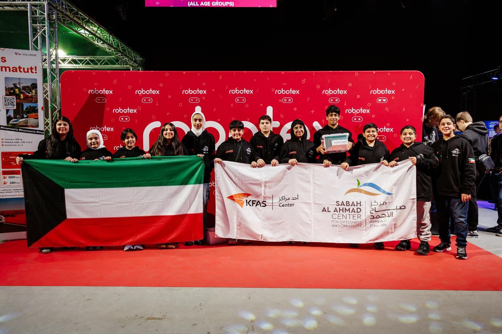 فرق مركز صباح الأحمد للموهبة والإبداع تحقق المركز الخامس والسابع عالميا في نهائيات Robotex الدولية بإستونيا