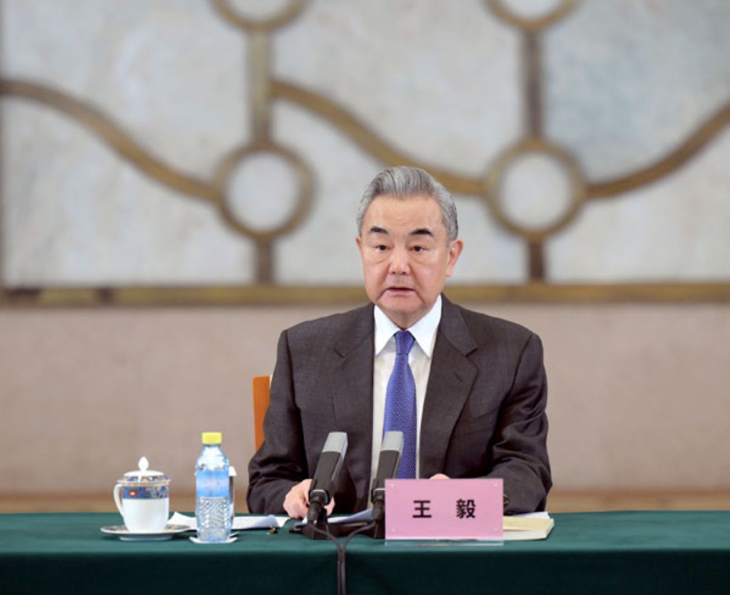 وزير الخارجية الصيني وانغ يي