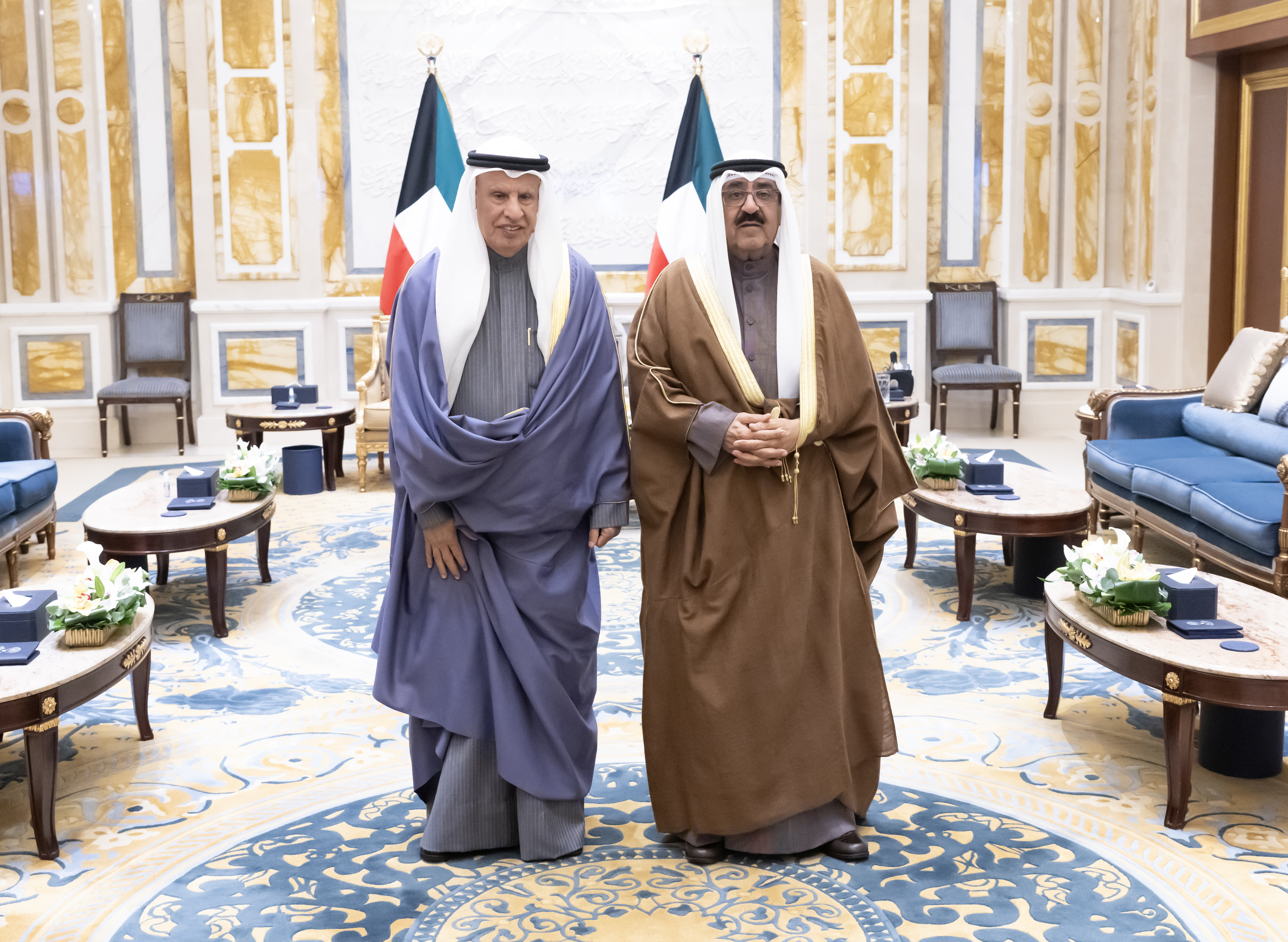 سمو أمير البلاد الشيخ مشعل الأحمد الجابر الصباح يستقبل الرئيس التنفيذي للجهاز المركزي لمعالجة أوضاع المقيمين بصورة غير قانونية صالح يوسف الفضالة