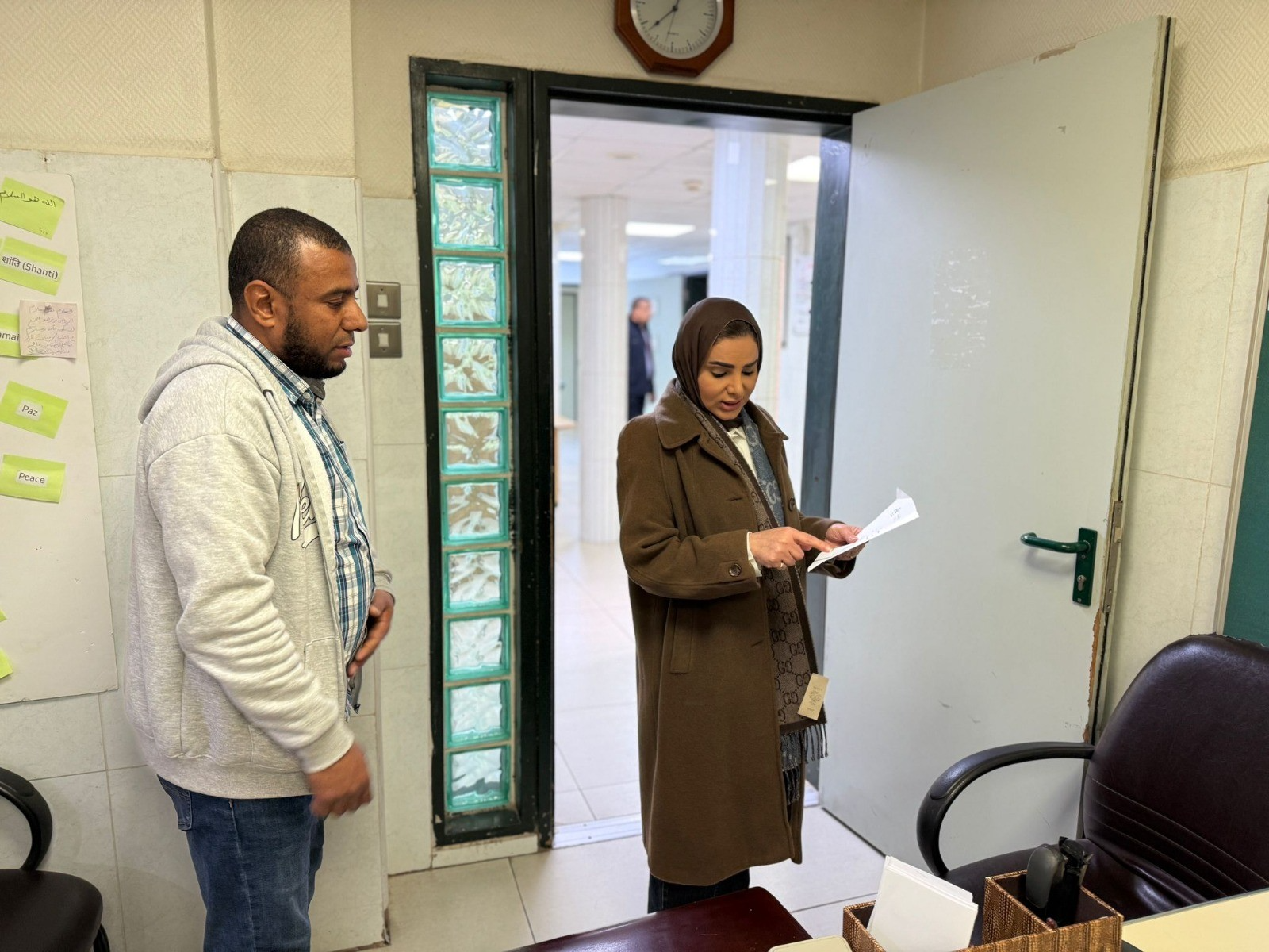 وزير الشؤون الاجتماعية د.أمثال الحويلة تتفقد مركز إيواء (الصباحية) للتأكد من سير العمل