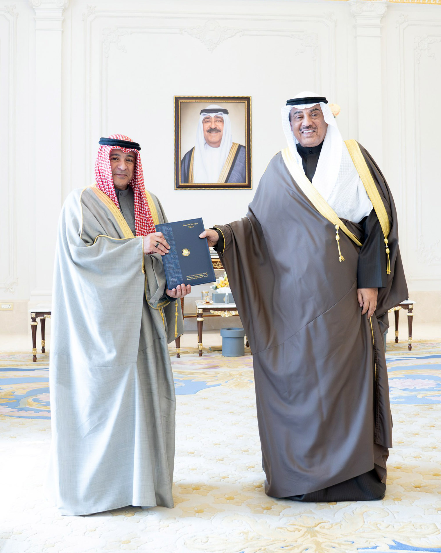 Kuwait Crown Prince receives 45th session report from GCC chief