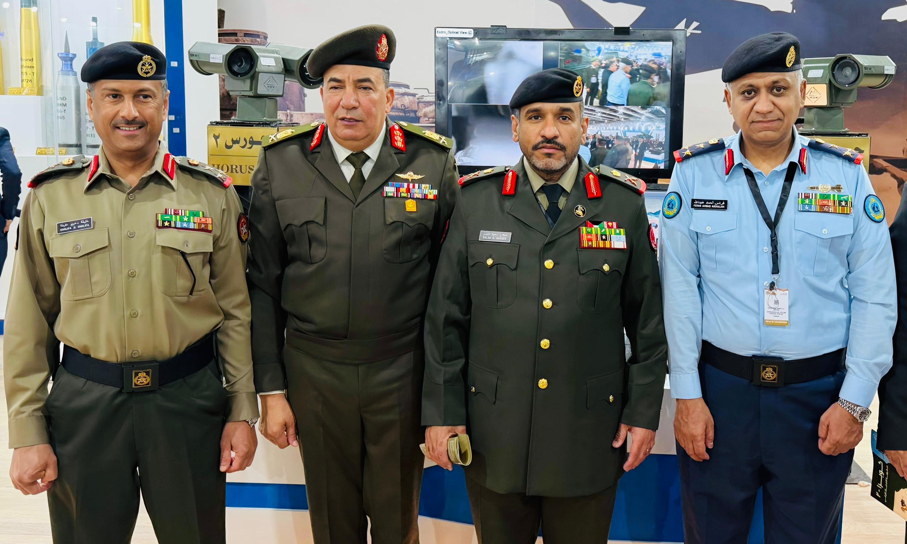 Kuwaiti military official meets delegation chiefs on sidelines of EDEX 2025