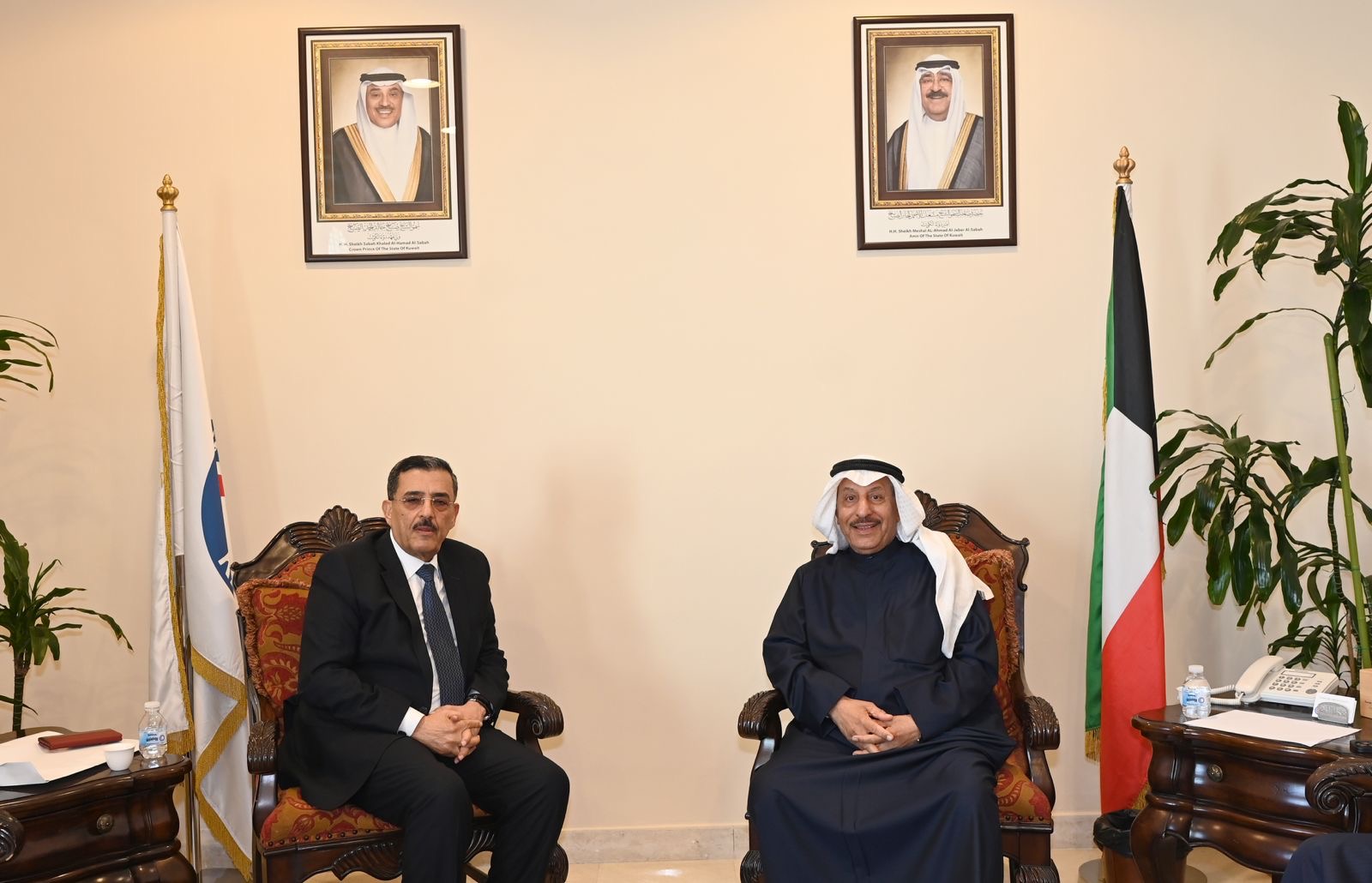 KRCS Chairman Khaled Mohammad Al-Maqamis and the Ambassador of Yemen to Kuwait Dr. Ali Mansour