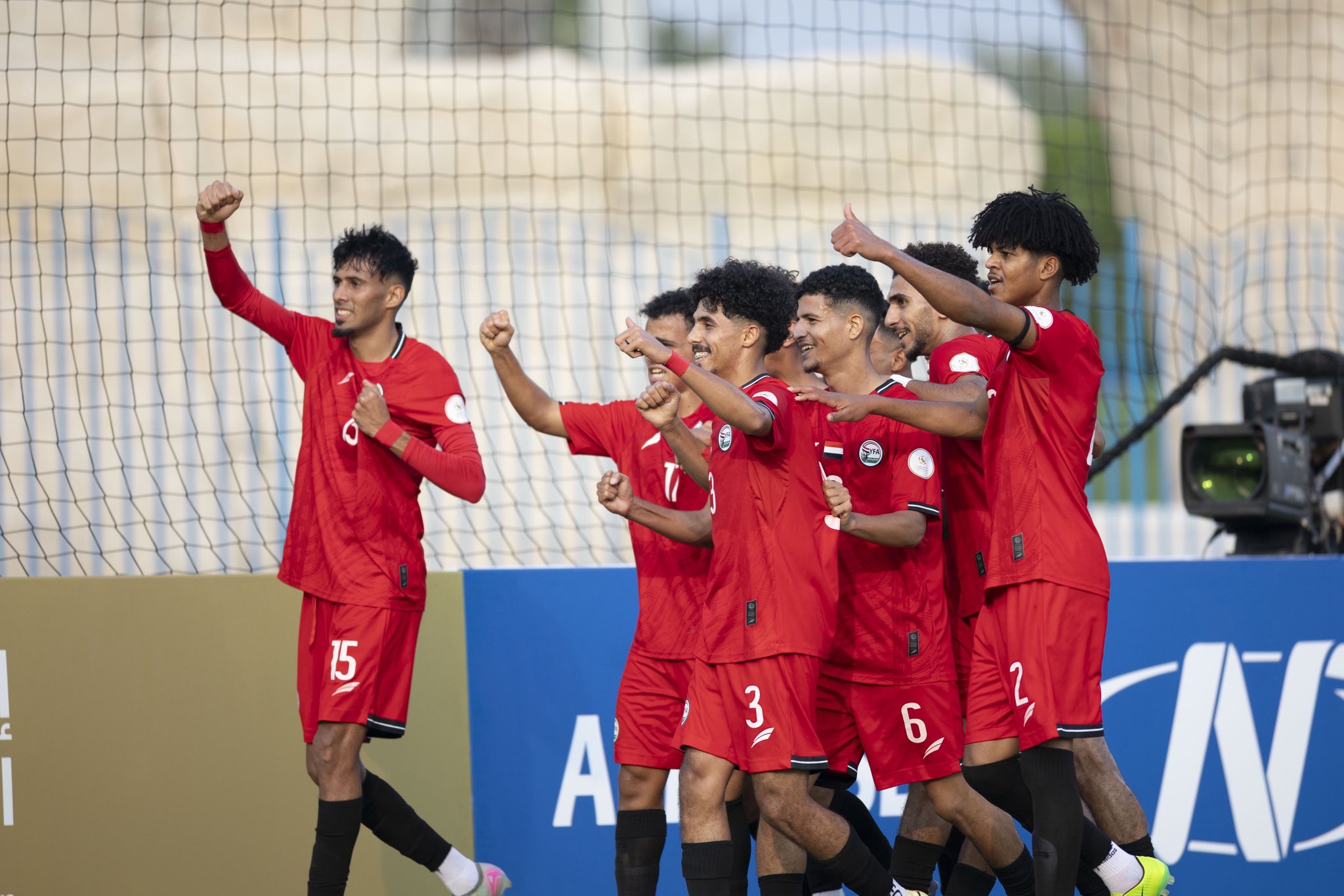 فرحة لاعبي اليمن بالهدف