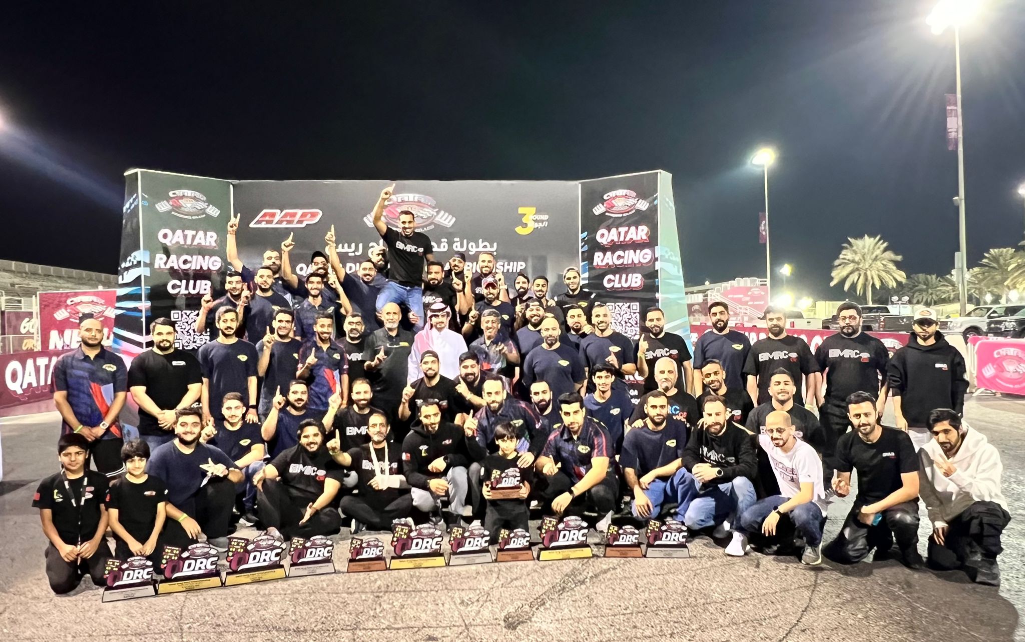 متسابقو نادي باسل الصباح لسباق السيارات والدراجات