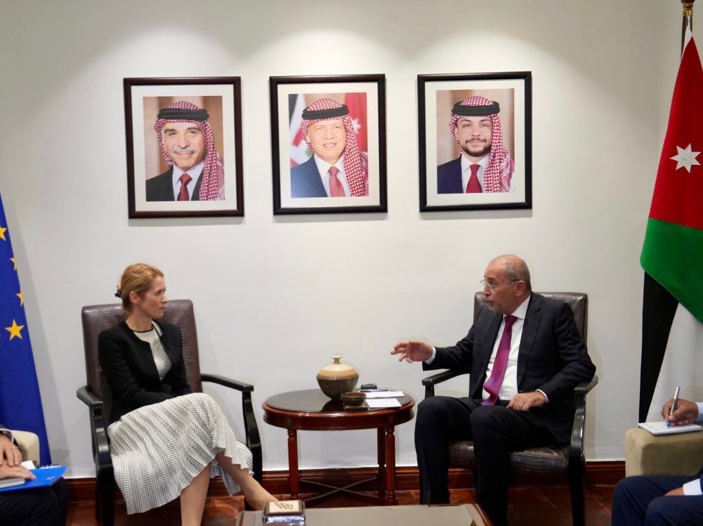 وزير الخارجية الأردني يؤكد ضرورة إيقاف التصعيد الخطير بالضفة الغربية                                                                                                                                                                                      