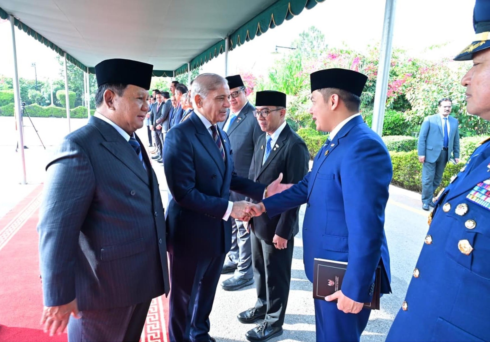 باكستان وإندونيسيا توقعان سبع اتفاقيات لتعزيز التعاون الثنائي                                                                                                                                                                                             