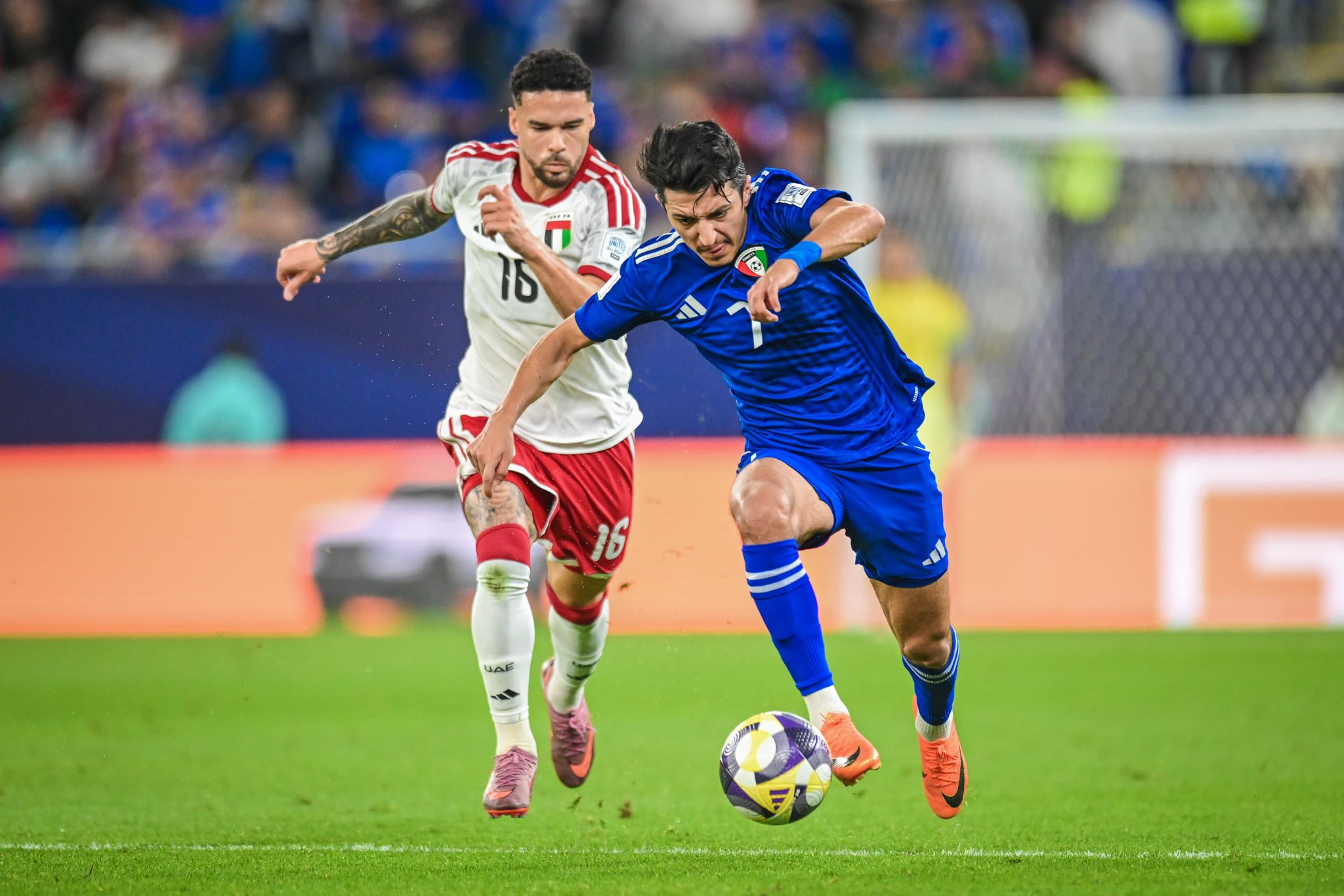 منتخب الكويت يخسر أمام الامارات بنتيجة (3 - 1) ضمن منافسات كأس العرب                                                                                                                                                                                      