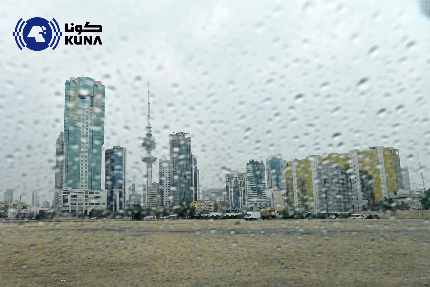 (الداخلية): ضرورة التزام قائدي المركبات بإرشادات السلامة المرورية خلال هطول الأمطار                                                                                                                                                                       