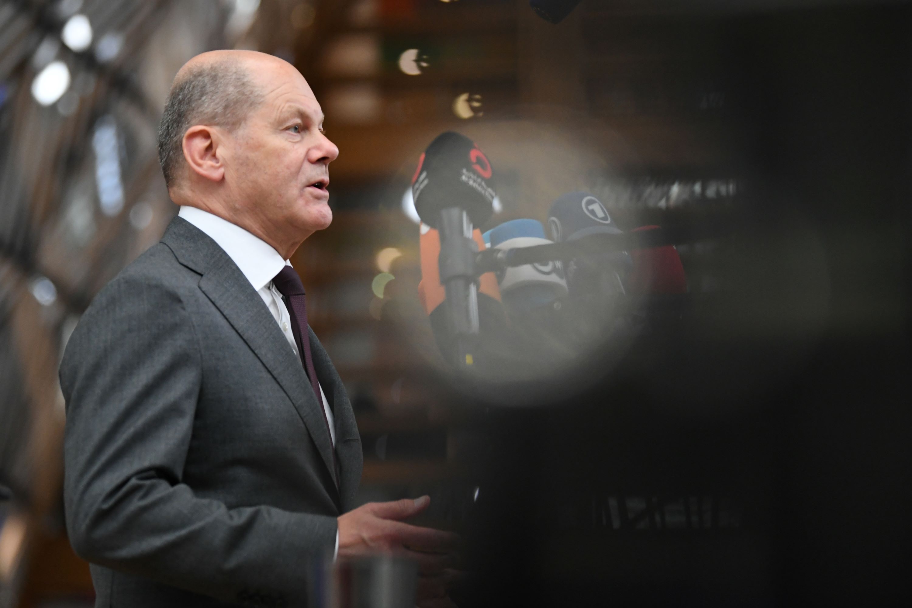 Le chancelier allemand appelle à des solutions politiques qui respectent les droits des Palestiniens.