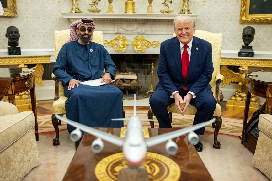 Abu Dhabi Deputy Ruler holds talks with US President on boosting ties