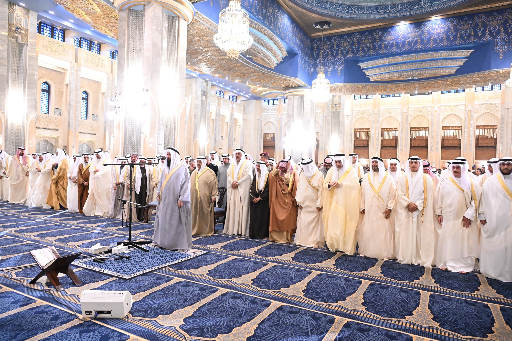 His Highness Crown Prince performs Eid Al-Fitr prayers at the Grand Mosque