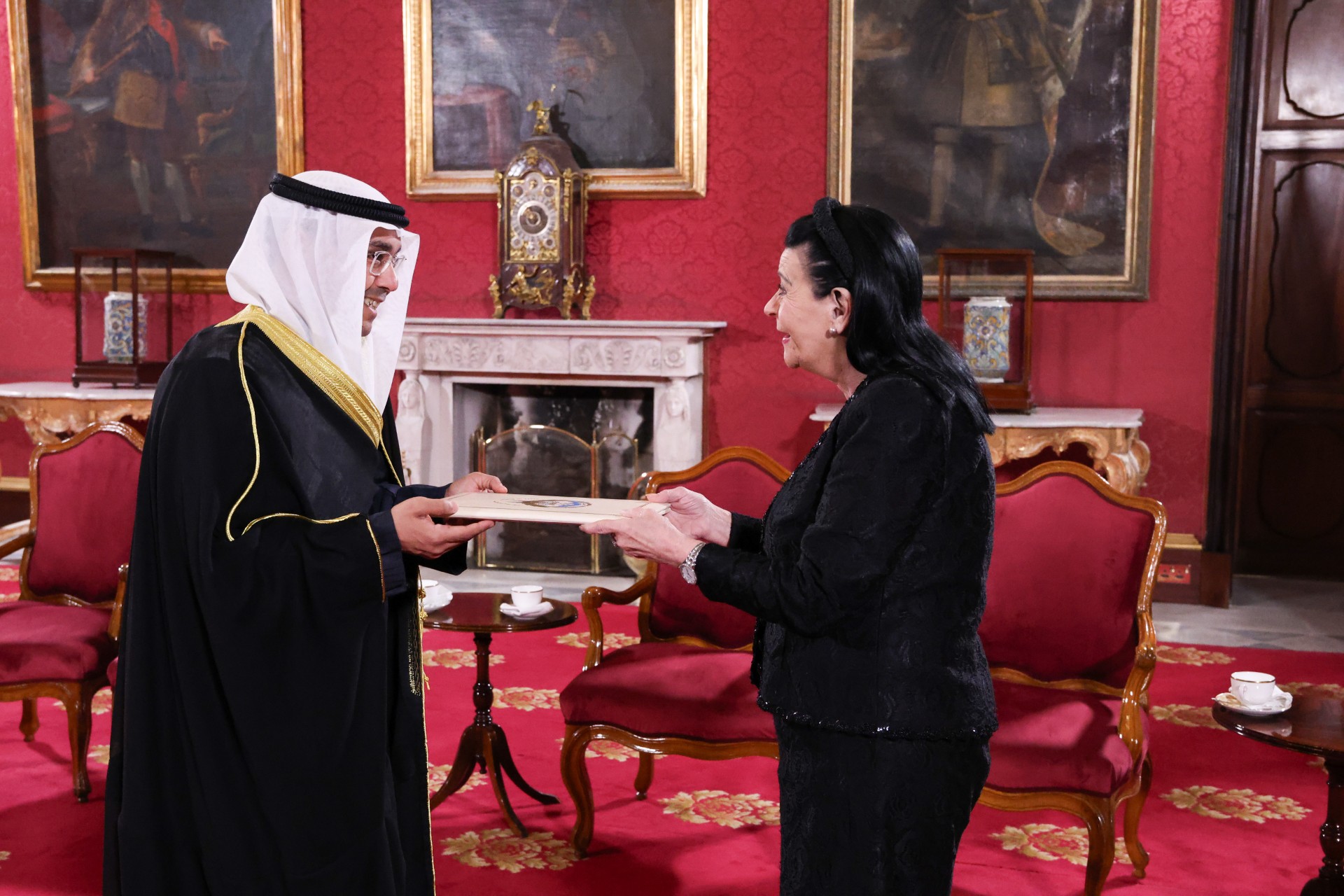 Kuwait ambassador presents credentials to Maltese Pres.