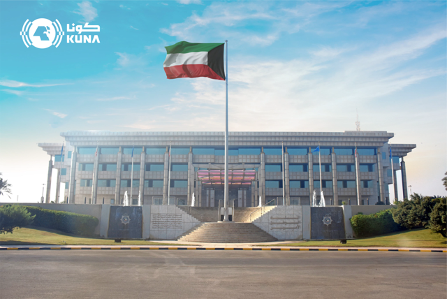 (الداخلية): تطبيق قانون المرور الجديد اعتبارا من يوم غد الثلاثاء                                                                                                                                                                                          